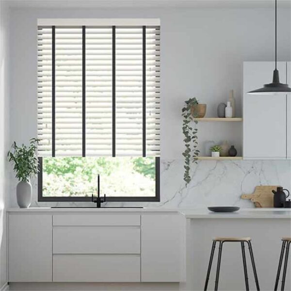 Rèm giả gỗ nhựa PVC